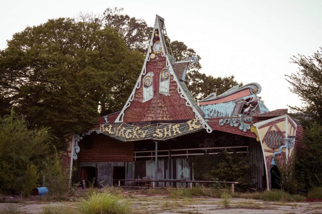 10 Captivating Abandoned Amusement Parks In The United States Page 3 of 5