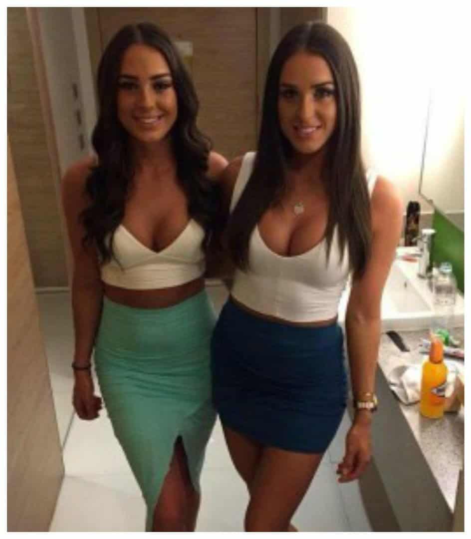 Sexy Female Twins 23