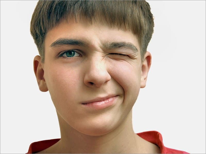 Tourette syndrome adults symptoms