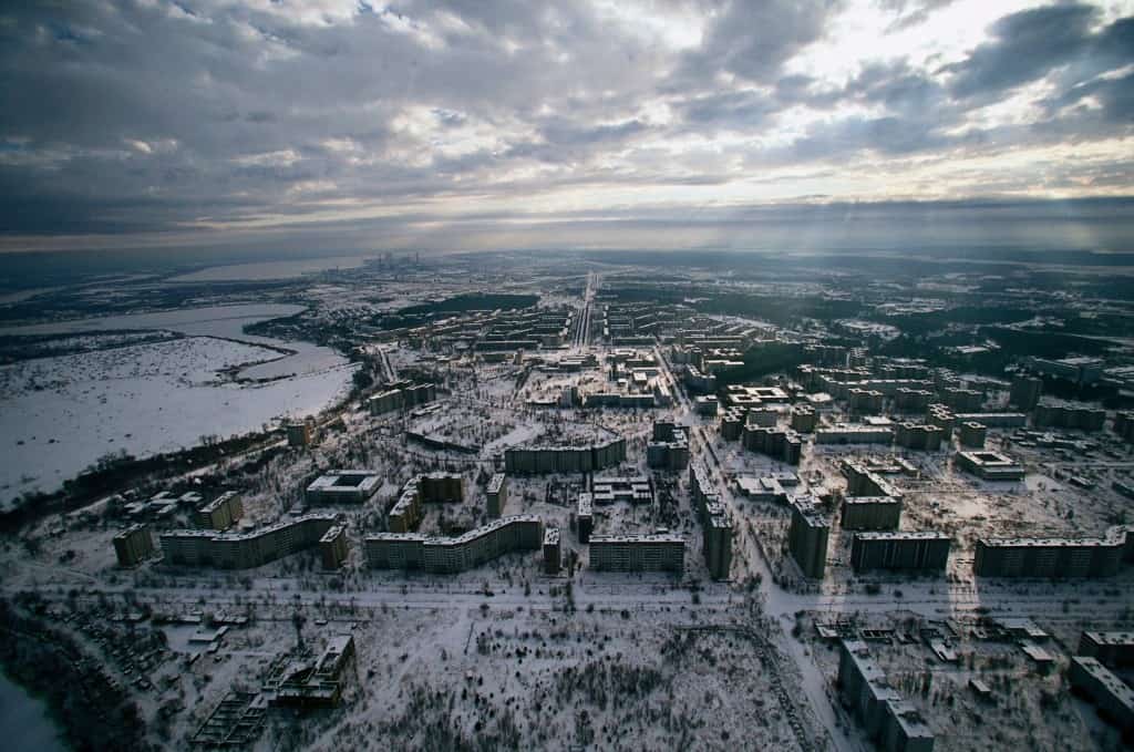 10 Of The Most Famous Ghost Towns In The World 10-of-the-most-famous-ghost-towns-in-the-world